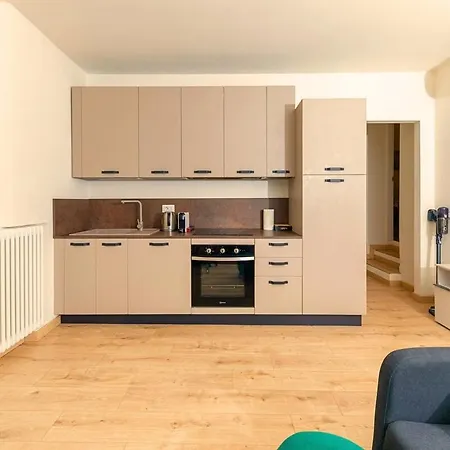 Appartement Centro Storico - 3 - 2 Bagni E Free Wi-fi Modena